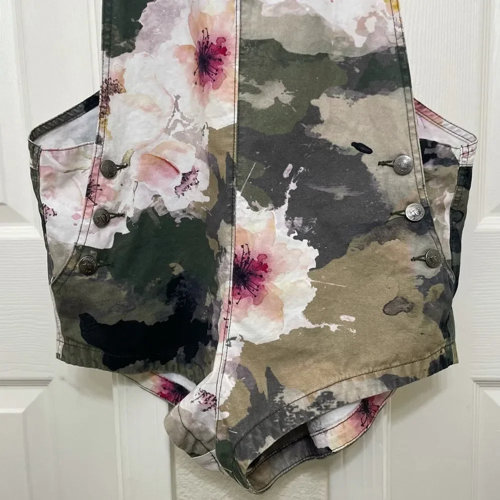 Rusty Shortalls Short Overalls Romper Green Camo and Floral Print size XS